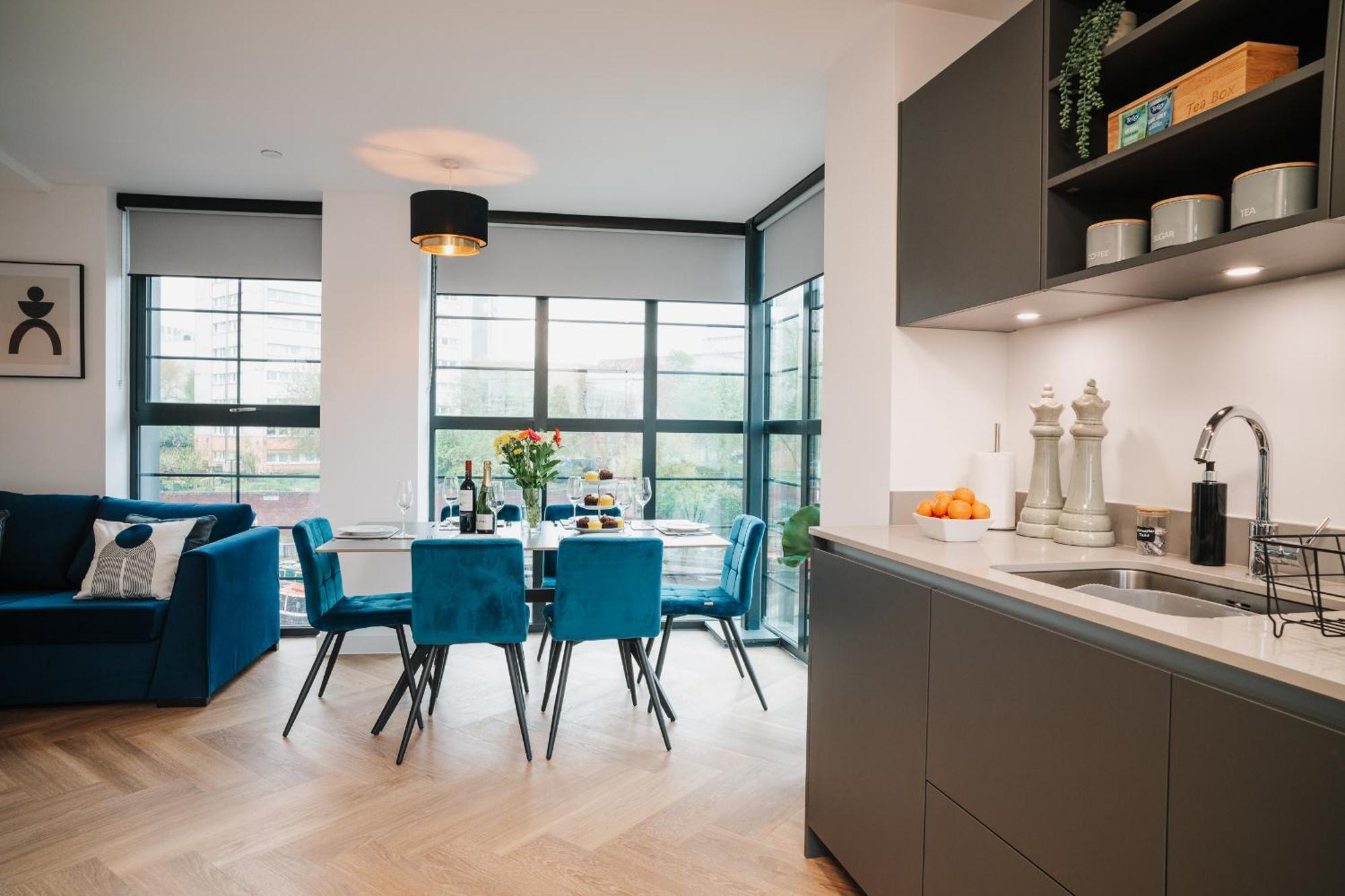 Luxury City & Canal View Stylish Pad, Family, Contractors, Fast Wifi Birmingham Ngoại thất bức ảnh
